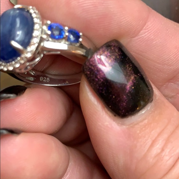 Ring - Picture 5 of 5